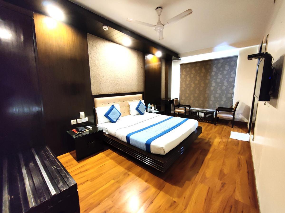 Hotel Delhi Pride, Karol Bagh Exterior photo