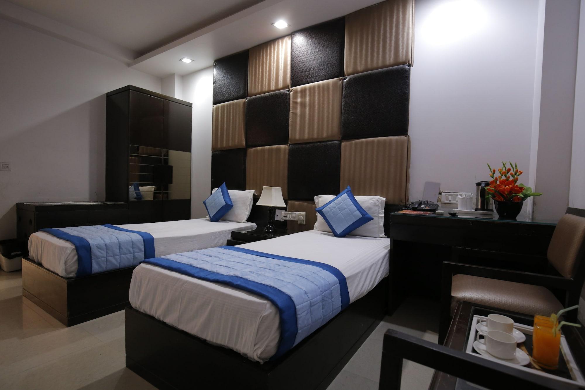 Hotel Delhi Pride, Karol Bagh Exterior photo