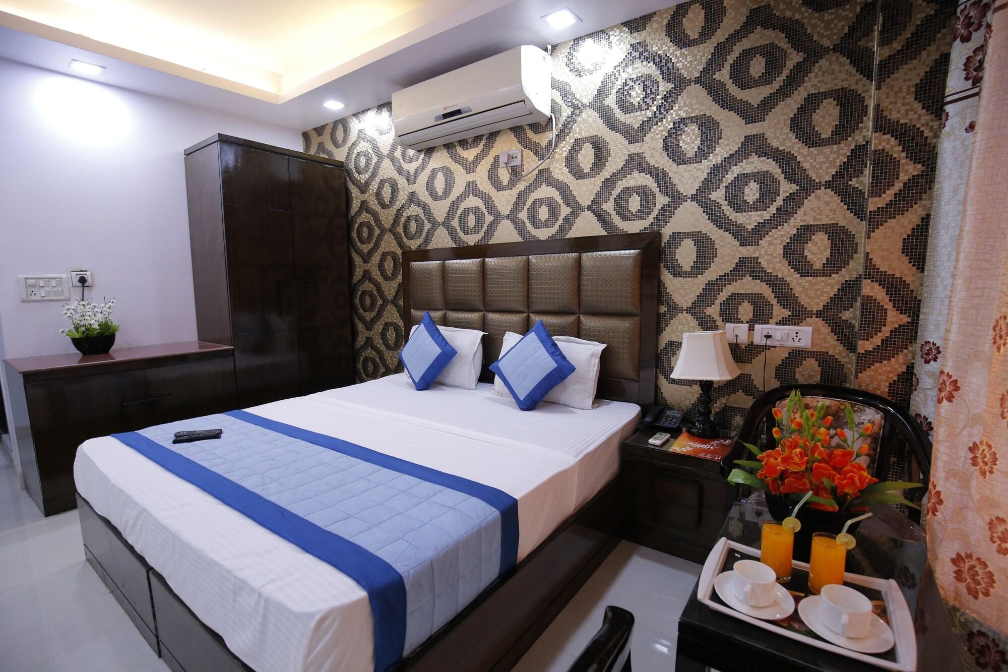 Hotel Delhi Pride, Karol Bagh Exterior photo
