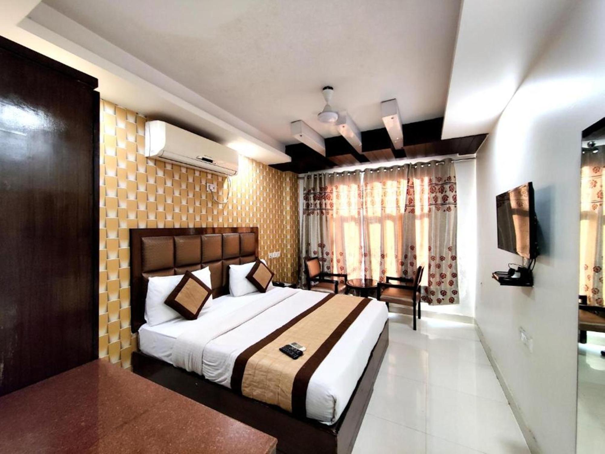 Hotel Delhi Pride, Karol Bagh Exterior photo