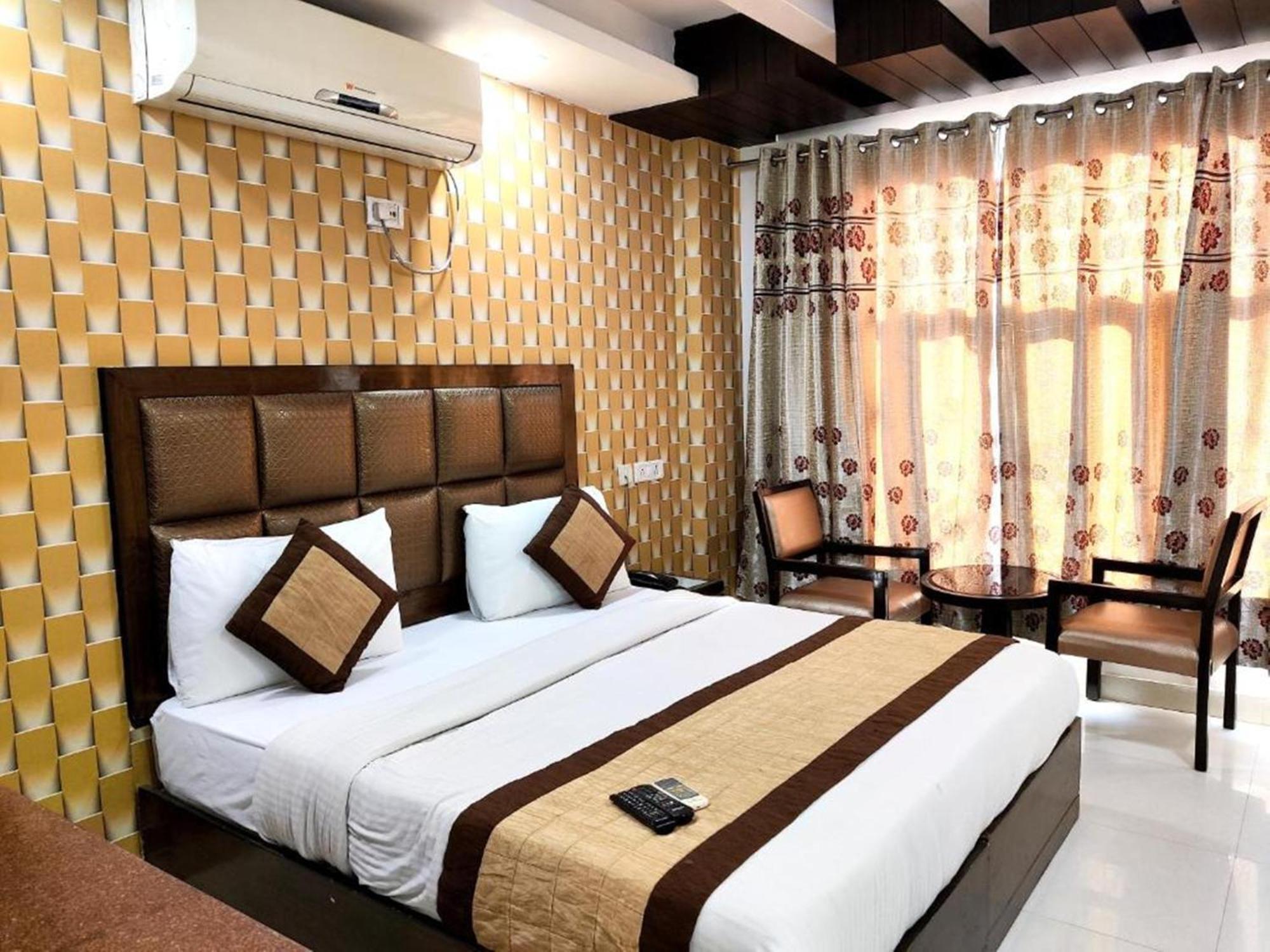 Hotel Delhi Pride, Karol Bagh Exterior photo