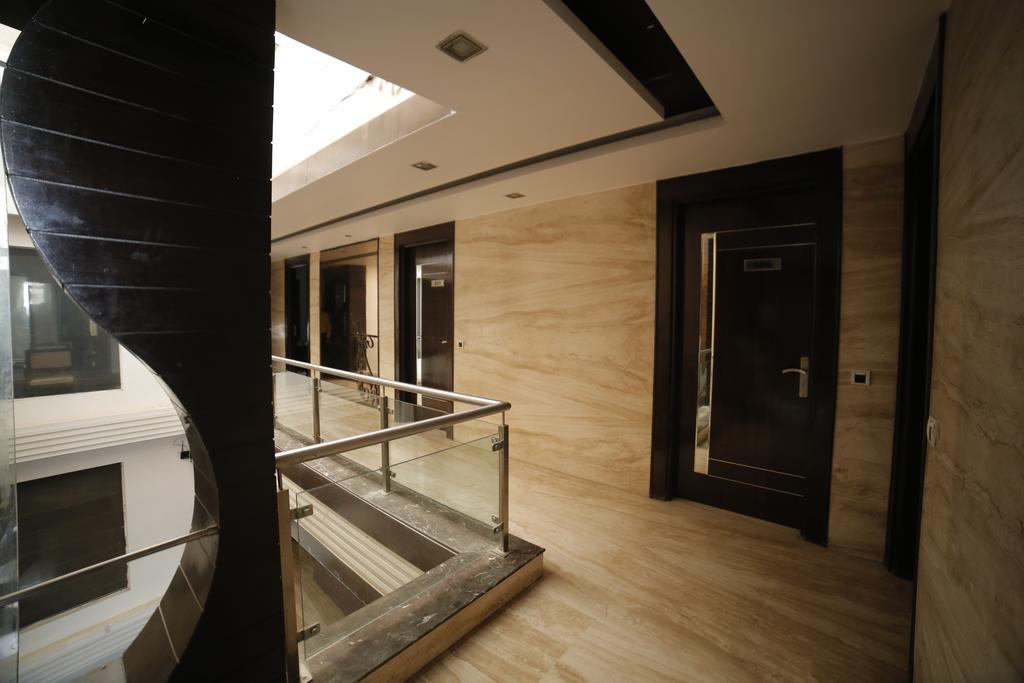 Hotel Delhi Pride, Karol Bagh Exterior photo